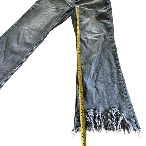 Charlie Grey Cropped Slim Straight Jeans Size 8 | Stretch Mid-Rise Casual Denim - Picture 8 of 10